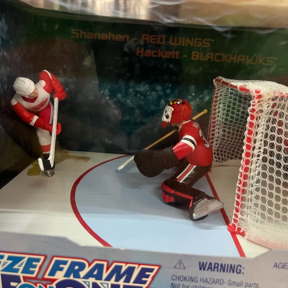 Hockey Freeze Frame One on One, Shanahan vs. Hackett by Starting Lineup